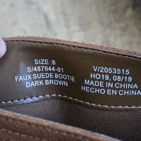 Banana Republic Faux Suede Dark Brown Women's Size 8 Ankle Boots - Picture 10 of 13